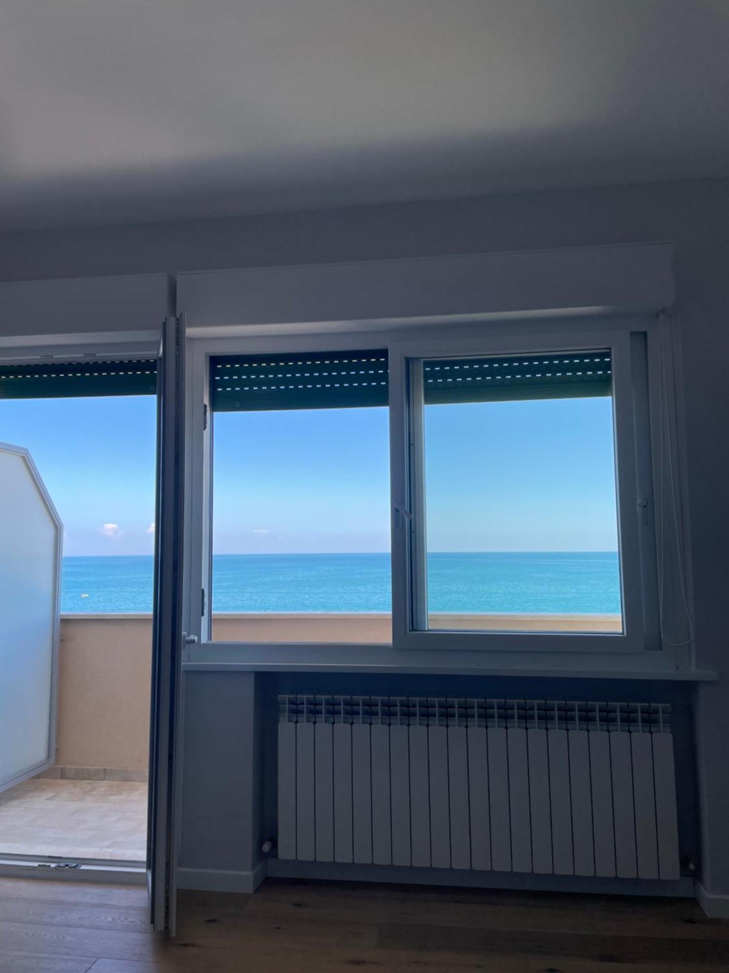 Il Balcone Sul Mare Leilighet Porto Recanati Eksteriør bilde