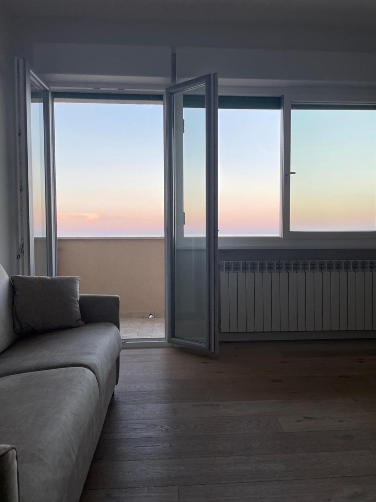 Il Balcone Sul Mare Leilighet Porto Recanati Eksteriør bilde
